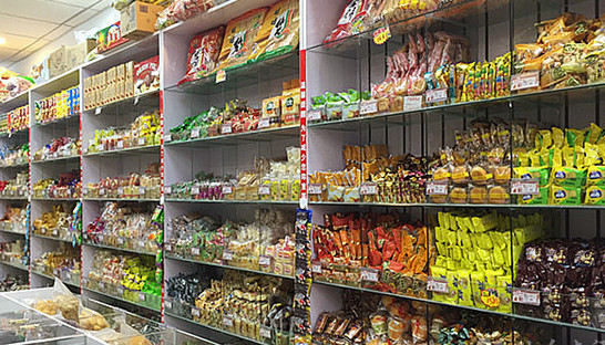 佳一佳休閑食品加盟店 投資成本詳解與食品經(jīng)營(yíng)指南